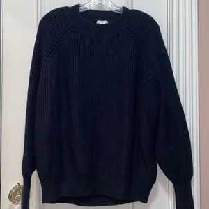 Crewneck knit sweater